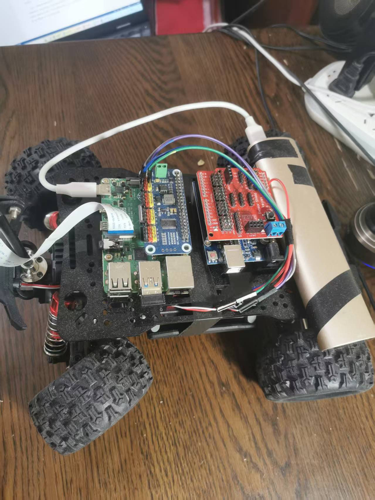 派动改装智能小车：树莓派 + Arduino 开放式底盘